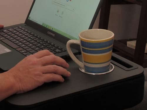 Generic Mesa De Colo Para Notebook com Porta Copos embutido. Base em Espuma - miniatura 4